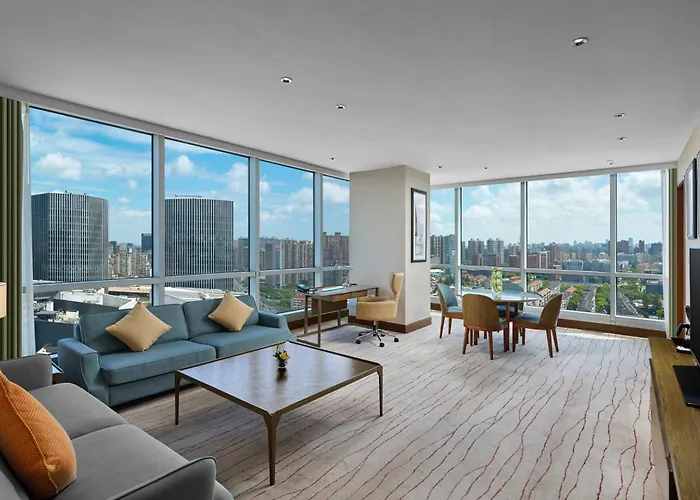 Four Points By Sheraton Shanghai, Daning