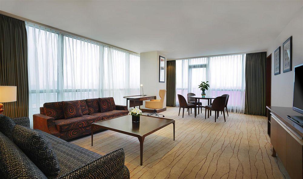 Hotel Four Points By Sheraton Shanghai, Daning 4*