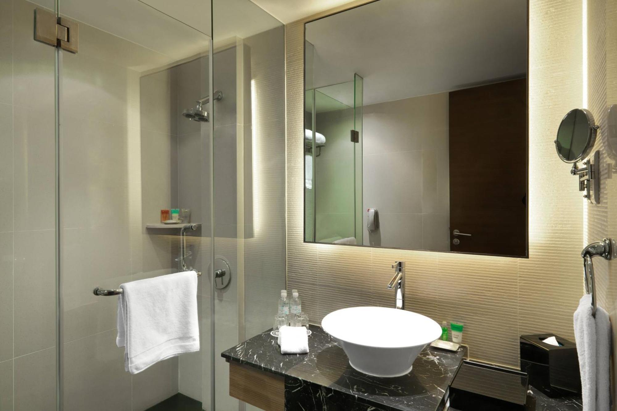 Four Points By Sheraton Shanghai, Daning Hotel 4*