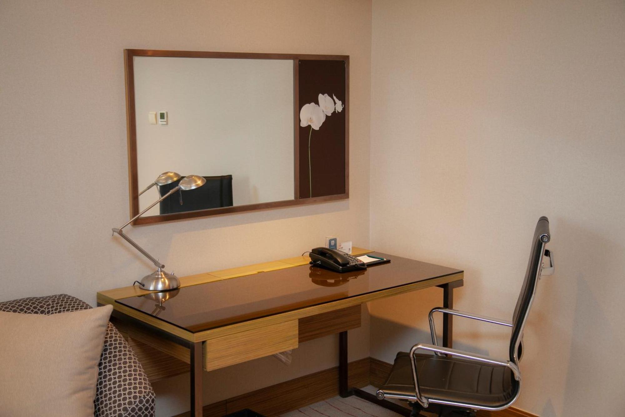 Hotel Four Points By Sheraton Shanghai, Daning