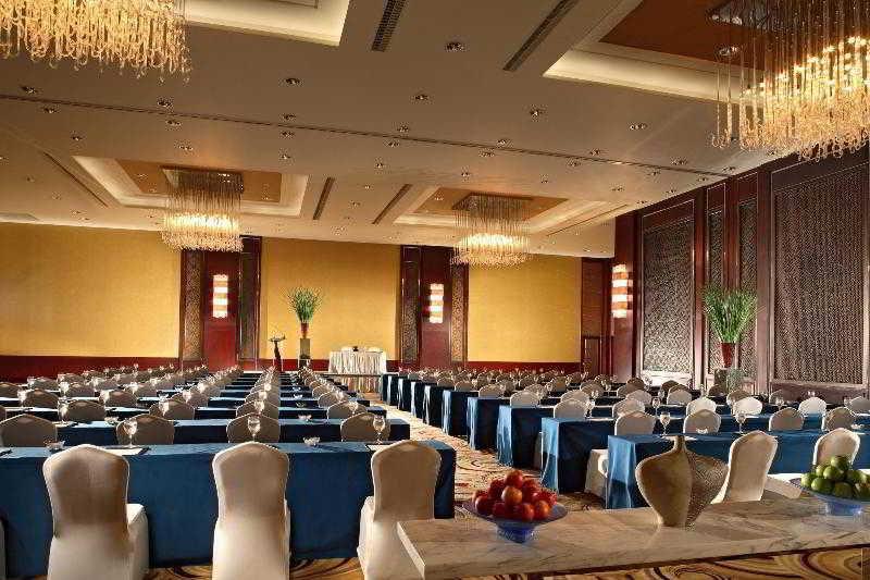 上海大宁福朋喜来登酒店 4* 上海